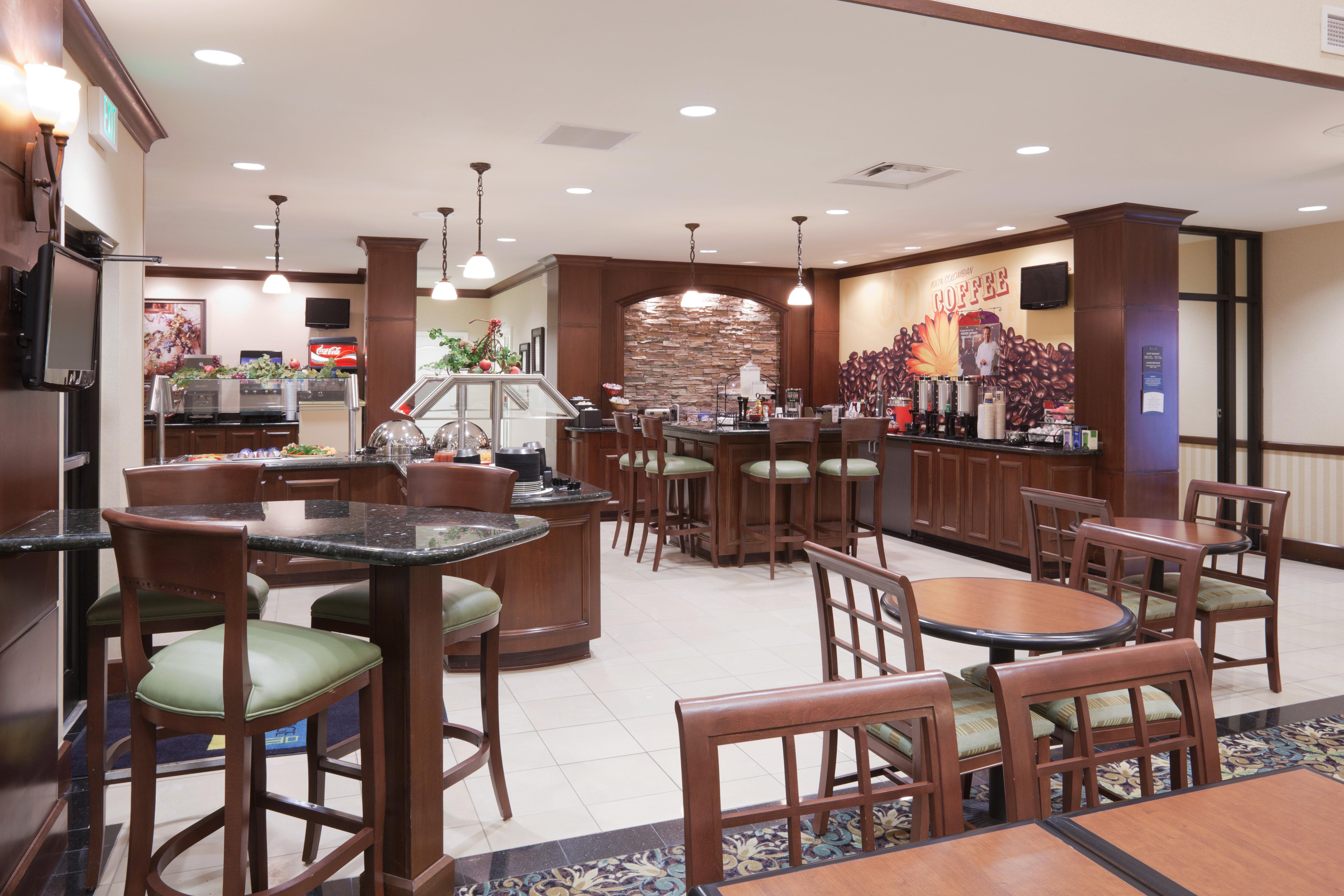 Staybridge Suites Lafayette-Airport By Ihg Exterior foto