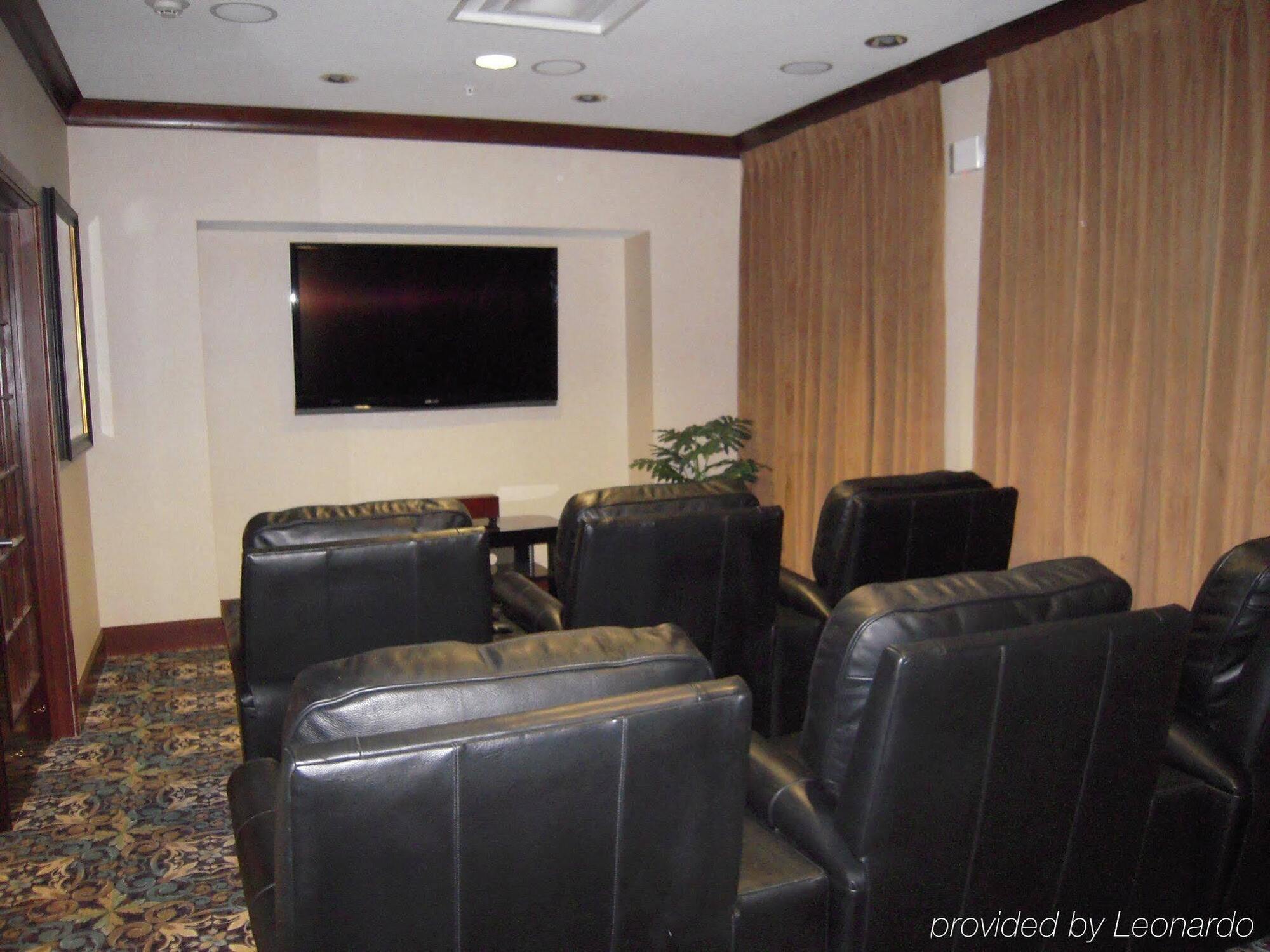 Staybridge Suites Lafayette-Airport By Ihg Exterior foto
